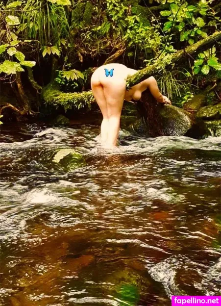 Uhotwifepriya OnlyFans Thumbnail #UTWs9SBeQr
