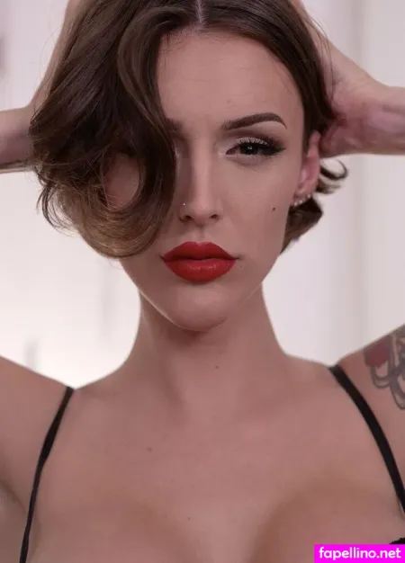 Uk Trans Ladies 1 OnlyFans Thumbnail #HAYs1Gf9nO