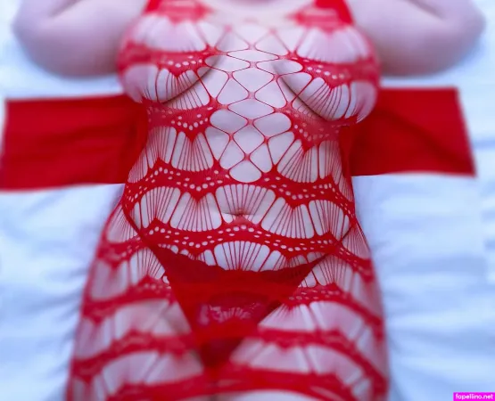 Ukcurvybustyblonde Main Profile Photo