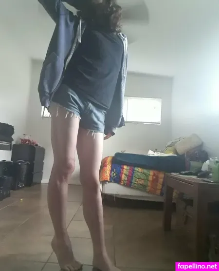 Ukenicky OnlyFans Thumbnail #e6qOTziiLX