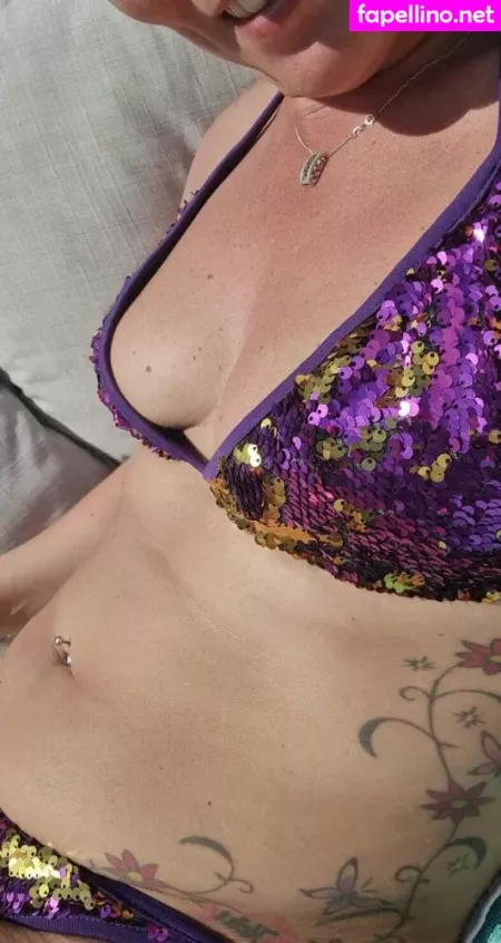 Ukhotwife OnlyFans Thumbnail #Mr5ezYSirP