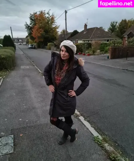 Ukmistressrose OnlyFans Thumbnail #KKcEgVFkgI