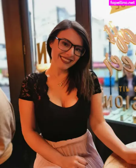 Ukmistressrose OnlyFans Thumbnail #UjERb1KWWP
