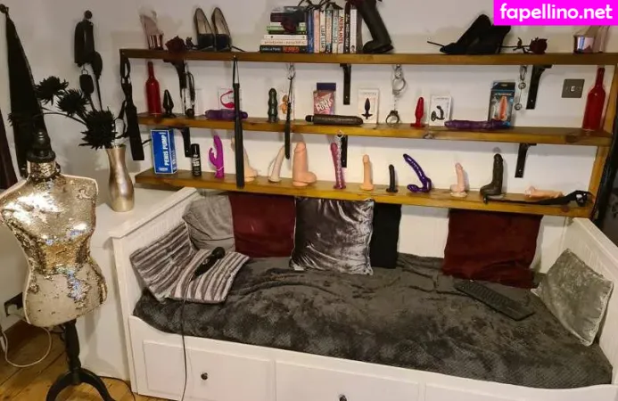 Ukmistressrose OnlyFans Thumbnail #tBye5QwEAv