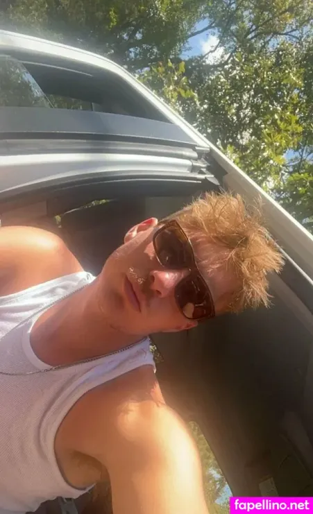 Uknowty Main Profile Photo