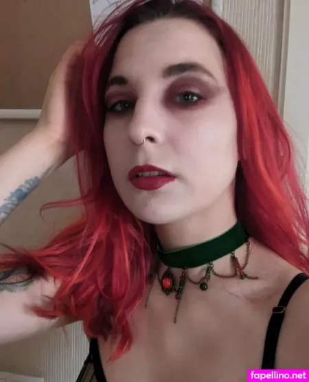 Ukranian Lizard OnlyFans Thumbnail #AQUnFKjiVE