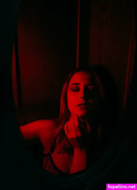 Ukranian Lizard OnlyFans Thumbnail #exDaPD2Y2U