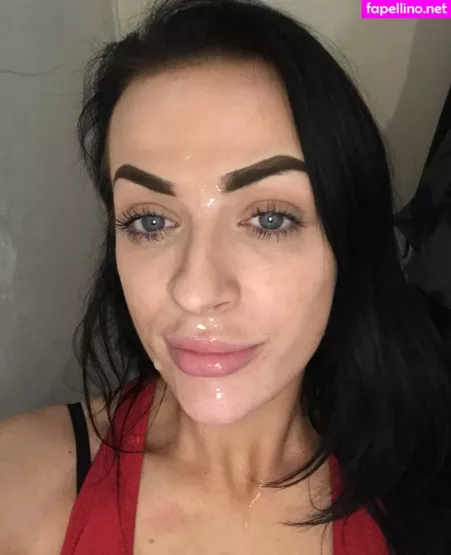 Uksophiasnow OnlyFans Thumbnail #8Vm43szHr6