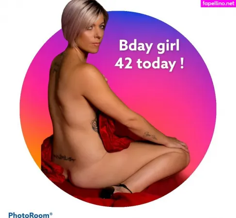 Ukwife41 OnlyFans Thumbnail #Mg2AnQlaVM