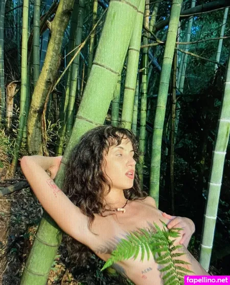 Ulanakisska OnlyFans Thumbnail #9bLOXCnnLg