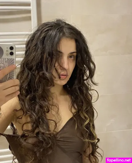 Ulanakisska OnlyFans Thumbnail #Pc1xF9Rog3