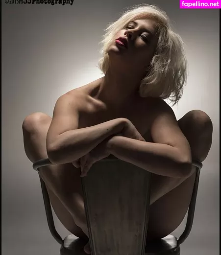 Uli Krown OnlyFans Thumbnail #Ol2DhfPtOW