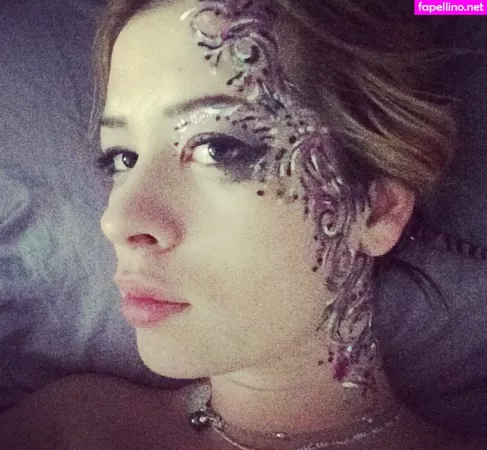 Uli Krown OnlyFans Thumbnail #l5fkAp5Stv