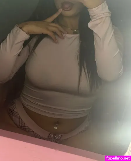 Ulovemimis2 OnlyFans Thumbnail #mYpS5O0p4U