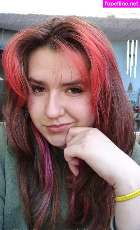 Ultravioletass OnlyFans Thumbnail #OphrToYvI1