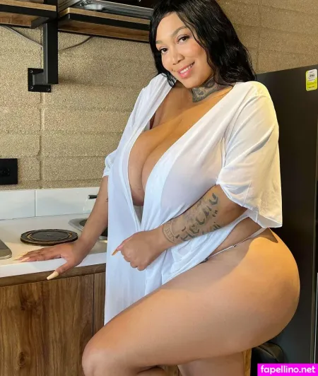 Uluvmybush OnlyFans Thumbnail #b6HWczm7R5