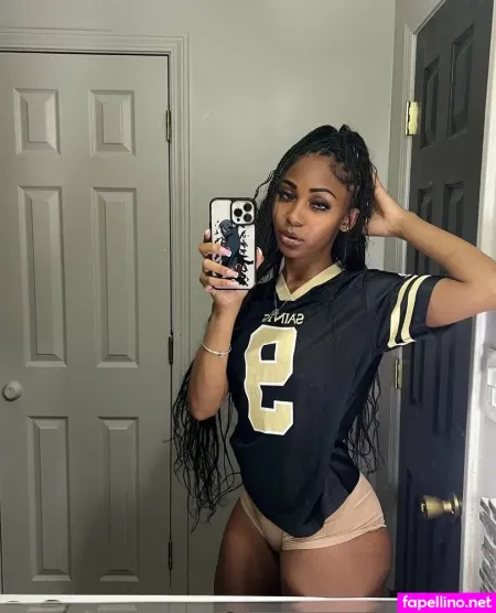 Uluvvskye OnlyFans Thumbnail #jIk8XDeQwy