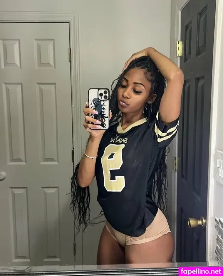 Uluvvskye OnlyFans Thumbnail #noeq0iu6P8