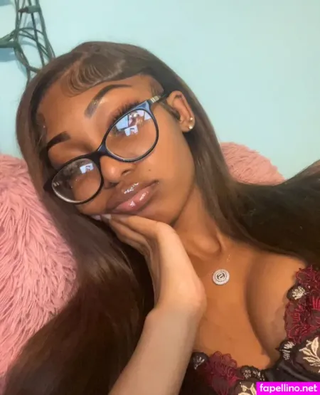 Uluvvskye OnlyFans Thumbnail #xe8IuJMhcn