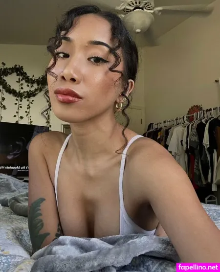 Uluvzella OnlyFans Thumbnail #CMesTNgfhf