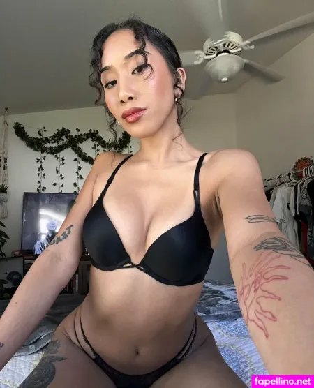 Uluvzella OnlyFans Thumbnail #NTNnMMXKbj