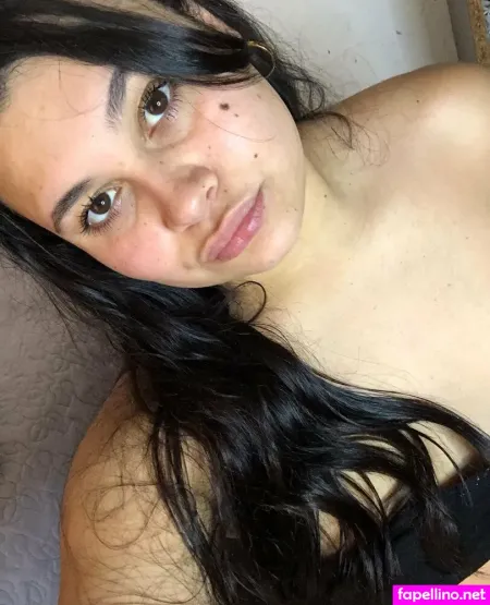 Umalunai OnlyFans Thumbnail #2TXpJGy3rL