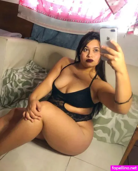 Umalunai OnlyFans Thumbnail #FsH4xLApyJ