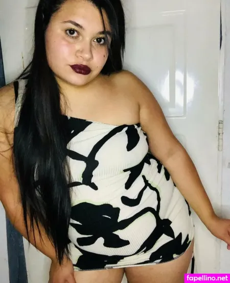 Umalunai OnlyFans Thumbnail #W4yzZWBkYy