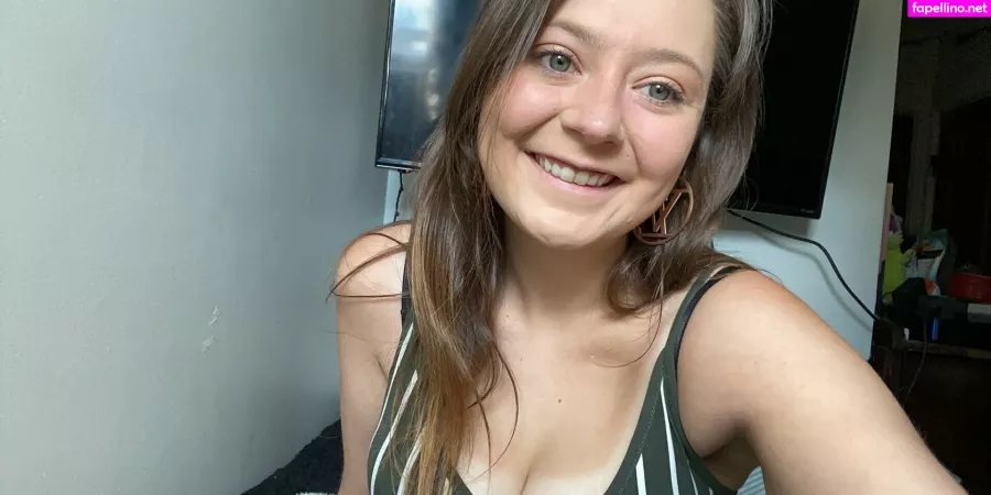 Umassgirl OnlyFans Thumbnail #hoC0jdaY4V