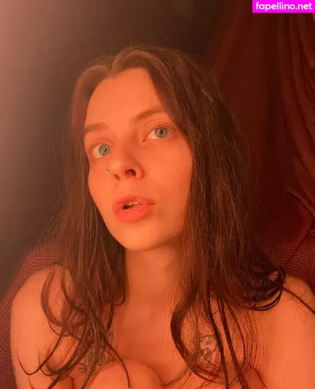 Umermaidskiss 2 OnlyFans Thumbnail #DjkVxNhvnY