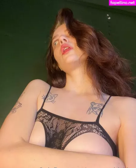 Umermaidskiss 2 OnlyFans Thumbnail #SzAVJhlX2v