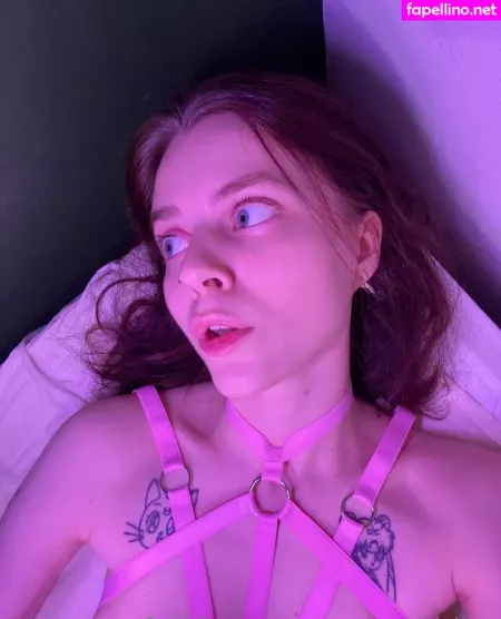 Umermaidskiss 2 OnlyFans Thumbnail #x0T934GMuK