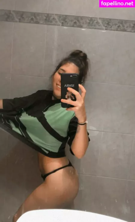 Umi Isabella OnlyFans Thumbnail #SGO6nCt9Cu