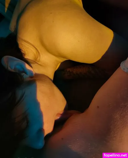 Unarossacheabbonda OnlyFans Thumbnail #F03Py8xXLx