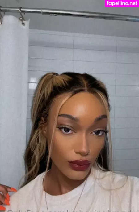 Unboxingbrandy OnlyFans Thumbnail #M338I7itWq