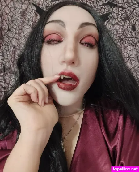 Uncannycandy OnlyFans Thumbnail #McCu3sh9uv