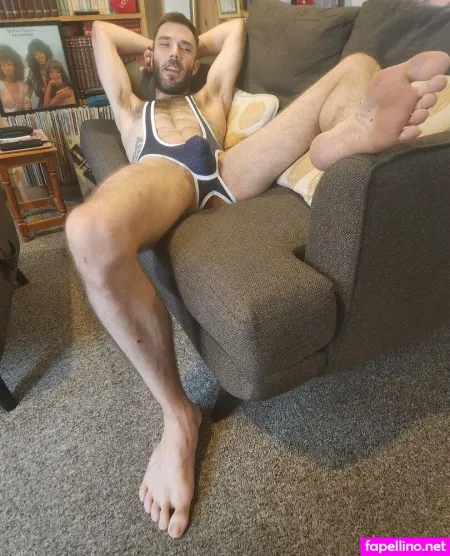 Uncuthugeguy OnlyFans Thumbnail #BOtUdNqL05