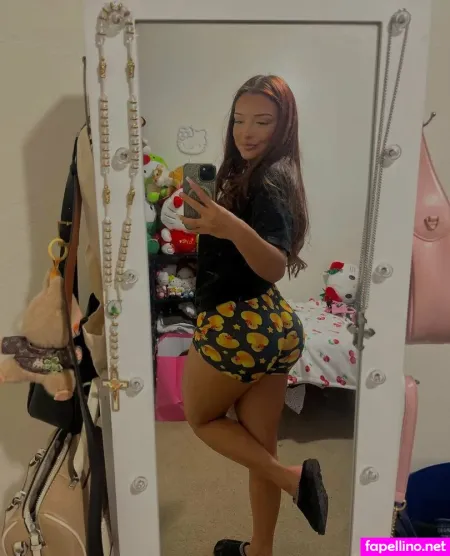 Uncutsriracha OnlyFans Thumbnail #CIjwrsauEM