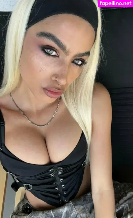 Undercover Freak OnlyFans Thumbnail #1iAnYV13vO