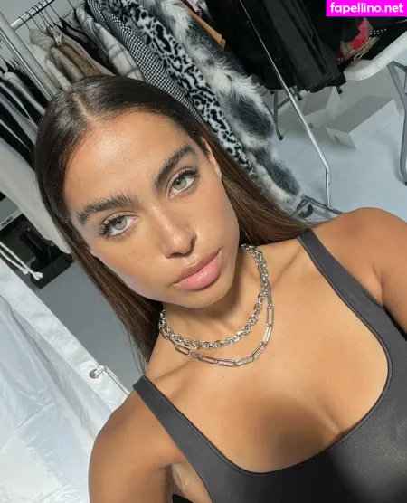 Undercover Freak OnlyFans Thumbnail #fHUylLRwnk