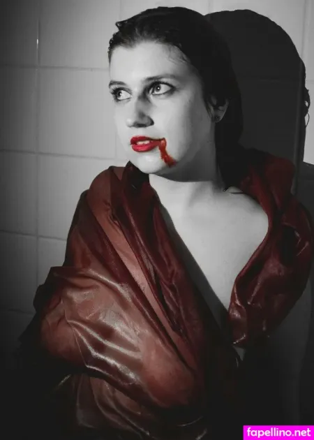 Undercovergothgirlfree OnlyFans Thumbnail #58A9PZXGgB