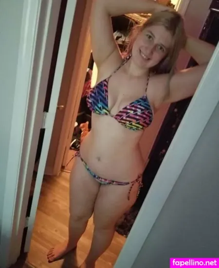 Undercovergothgirlfree OnlyFans Thumbnail #EzSpC6TSX3