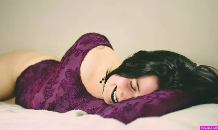 Undercovergothgirlfree OnlyFans Thumbnail #anzzPFMnIC