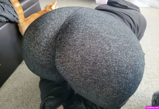 Undercovergothgirlfree OnlyFans Thumbnail #mI5jDdXaEB