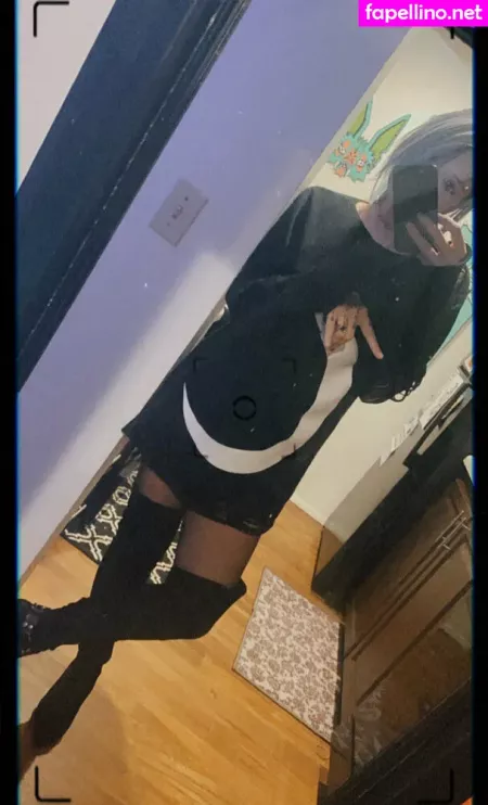 Undersiegexo OnlyFans Thumbnail #RYBr2ZJ1nD