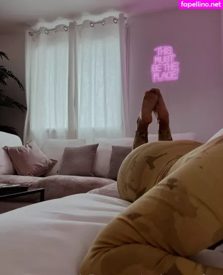 Underswayfeet OnlyFans Thumbnail #pM7PERlSqL