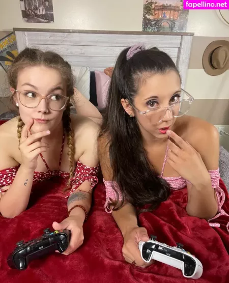 Underthescrubs OnlyFans Thumbnail #GpaPIWqB1B