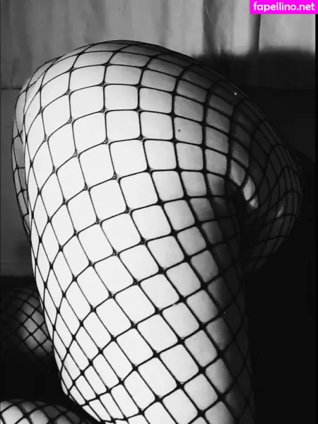 Underyourdome OnlyFans Thumbnail #PJoZxNxWy0