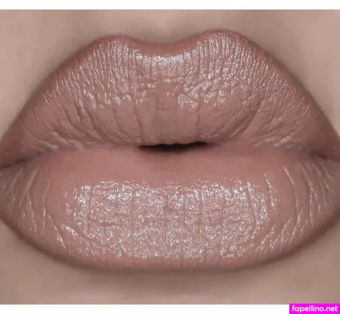 Undressed OnlyFans Thumbnail #oRiYdDXoPg