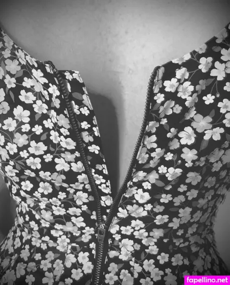 Undressing Room OnlyFans Thumbnail #3IqTsMnotT